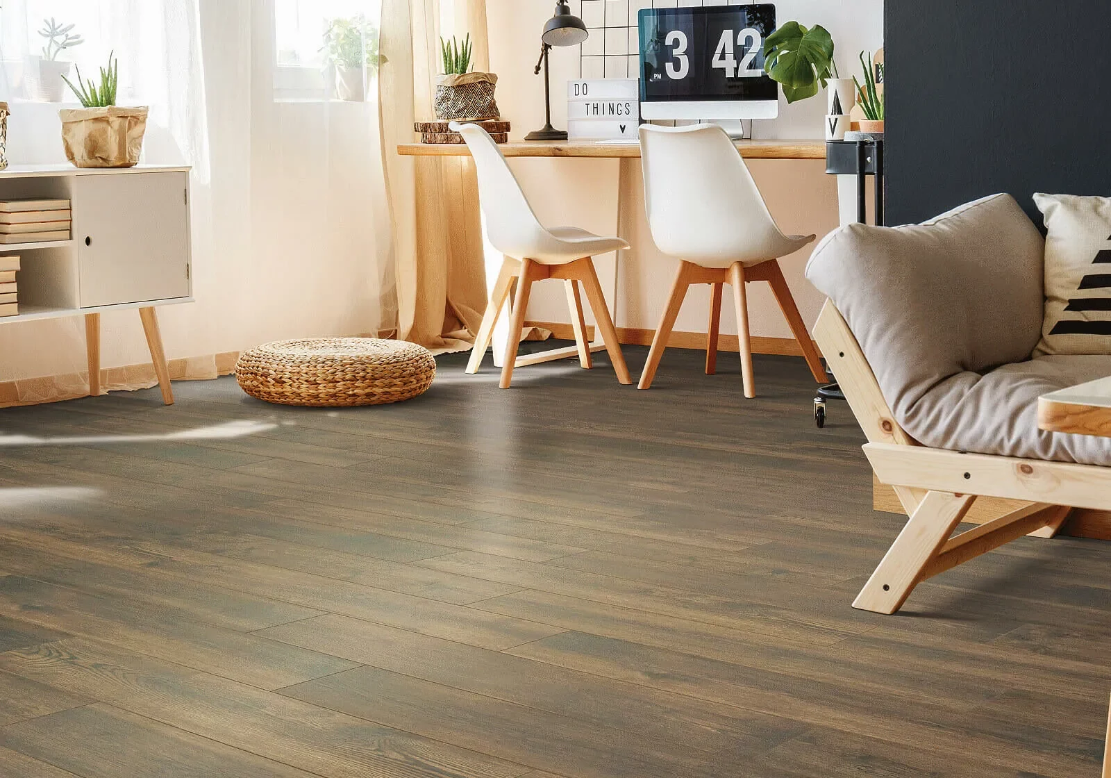Laminate flooring | Anderson Custom Carpeting